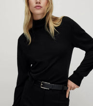 Charger l&#39;image dans la galerie, Kate Premier Cashmere Merino Wool Turtleneck Sweater

