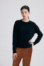 将图片加载到图库查看器，Isabel Premier Cashmere Merino Wool Round Neck Sweater
