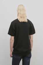 Charger l&#39;image dans la galerie, Ashton Round Neck Short Sleeve T-Shirt
