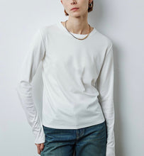 Load image into Gallery viewer, SISLEY Round Neck Long Sleeve T-Shirt
