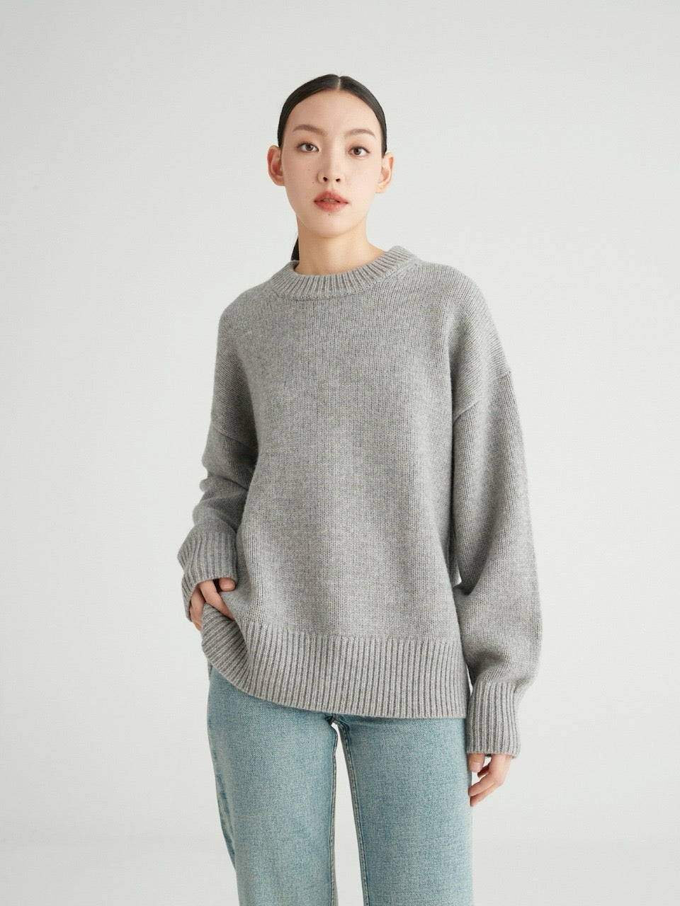 Ophelia Round Neck Heavyweight Premier Cashmere Sweater