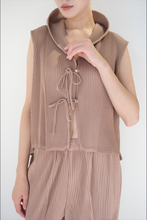 Charger l&#39;image dans la galerie, Tassel Panku Hoodie Vest
