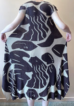 Load image into Gallery viewer, Goffer Nile Dress
