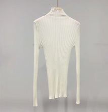 Load image into Gallery viewer, Palmi Pit-line Turtleneck Sweater
