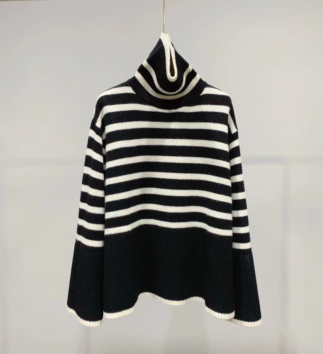 AIMAI Merino Stripe Oversized Turtleneck Sweater