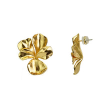 Load image into Gallery viewer, Belle Orchid Clip Earrings
