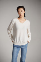 Cargar imagen en el visor de la galería, Issable Oversized Cashmere Sweater
