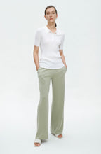 Load image into Gallery viewer, Andrée Wide Leg Pants
