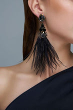 Load image into Gallery viewer, Handmade Premium Black FeatherEarrings
